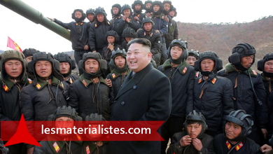 Kim Jong-un auprès de l'Armée de l'Air nord-coréenne