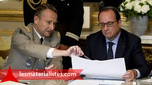 Pierre de Villiers et François Hollande en conseil de guerre